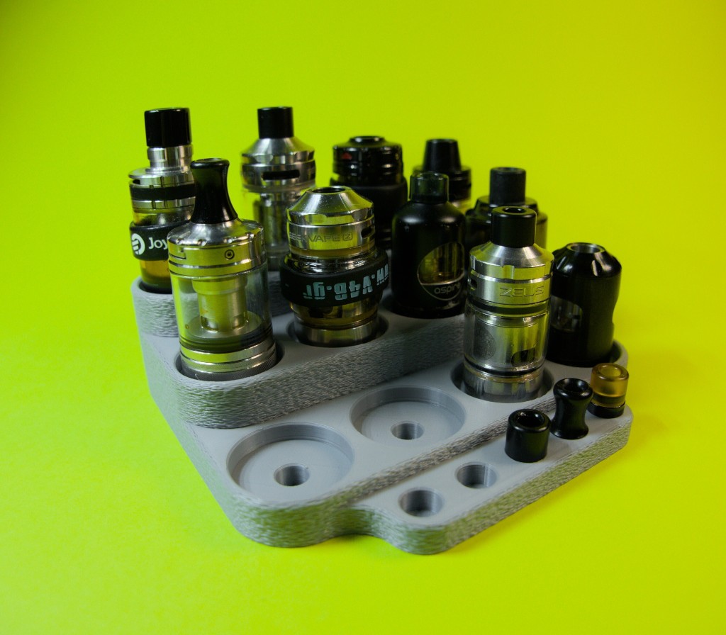 Tiered PLA stand for 510 atomizers and drip tips in white